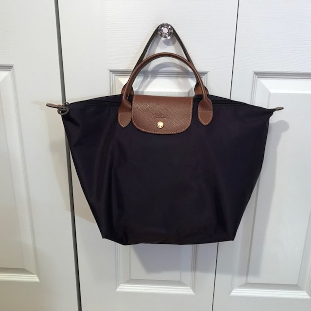 Longchamp purse
